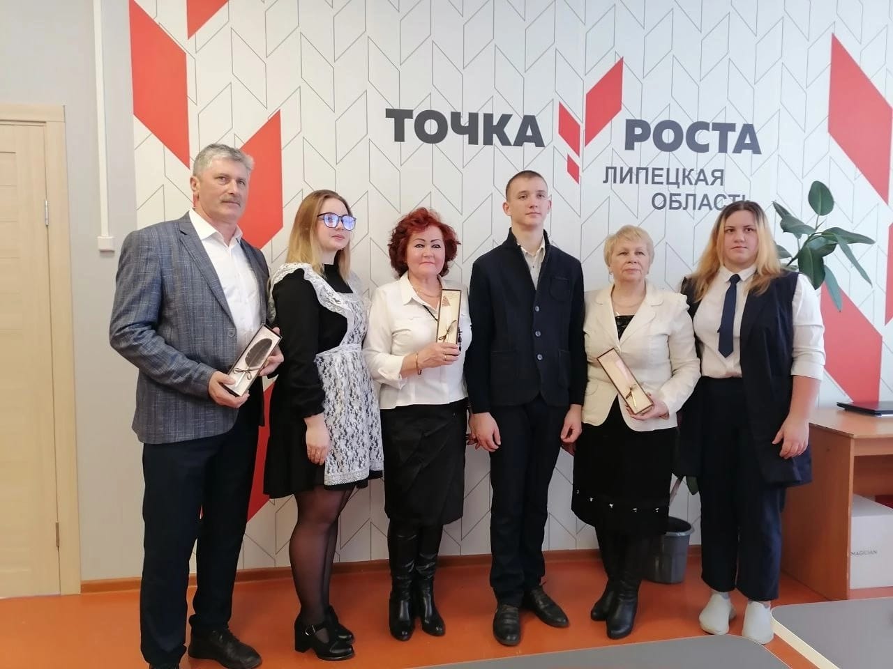 В Воловском районе прошла встреча учеников с поэтами Воловского района