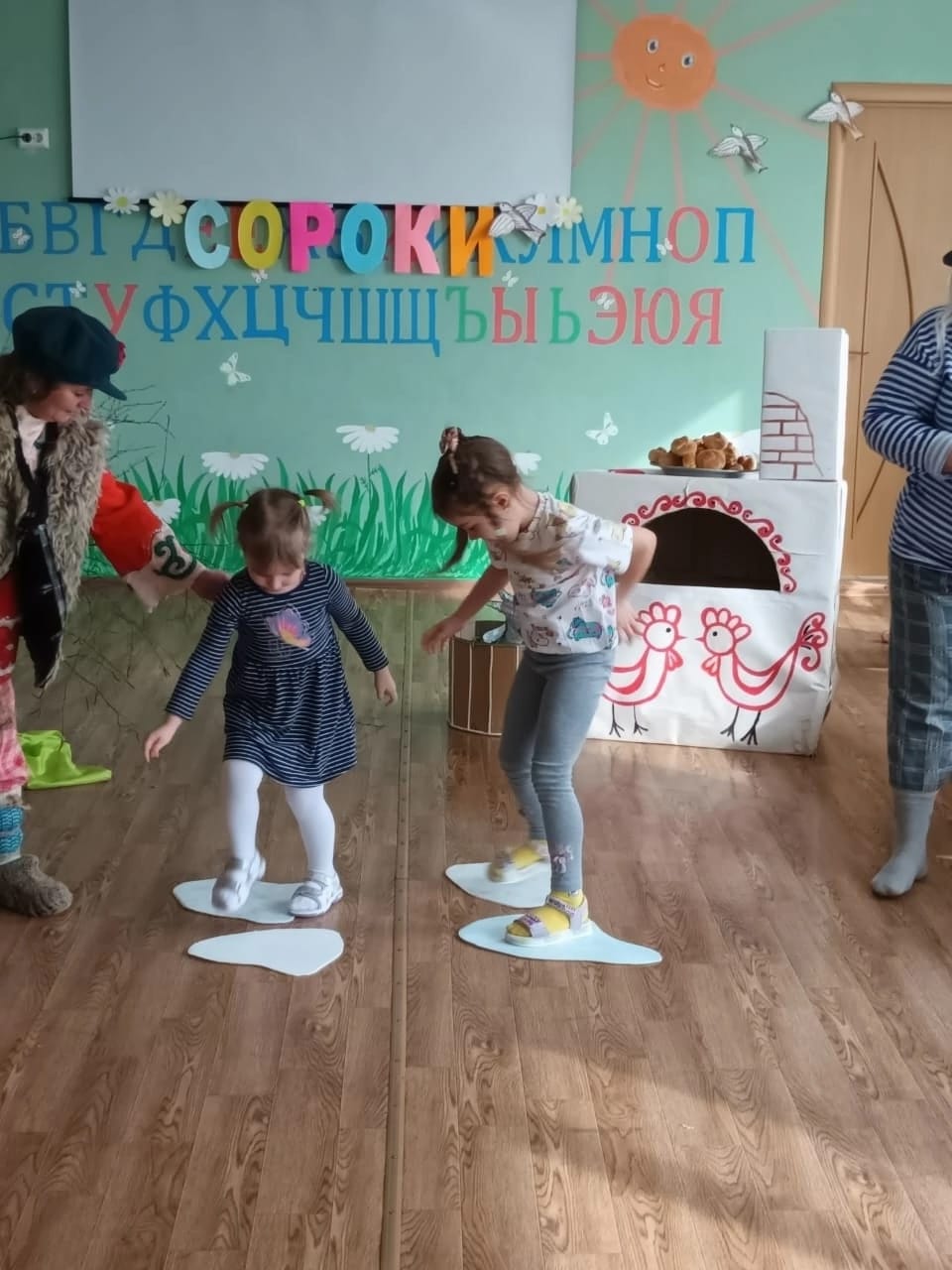 В Воловском районе провели фольклорный праздник для детей из детского сада «Искорка»