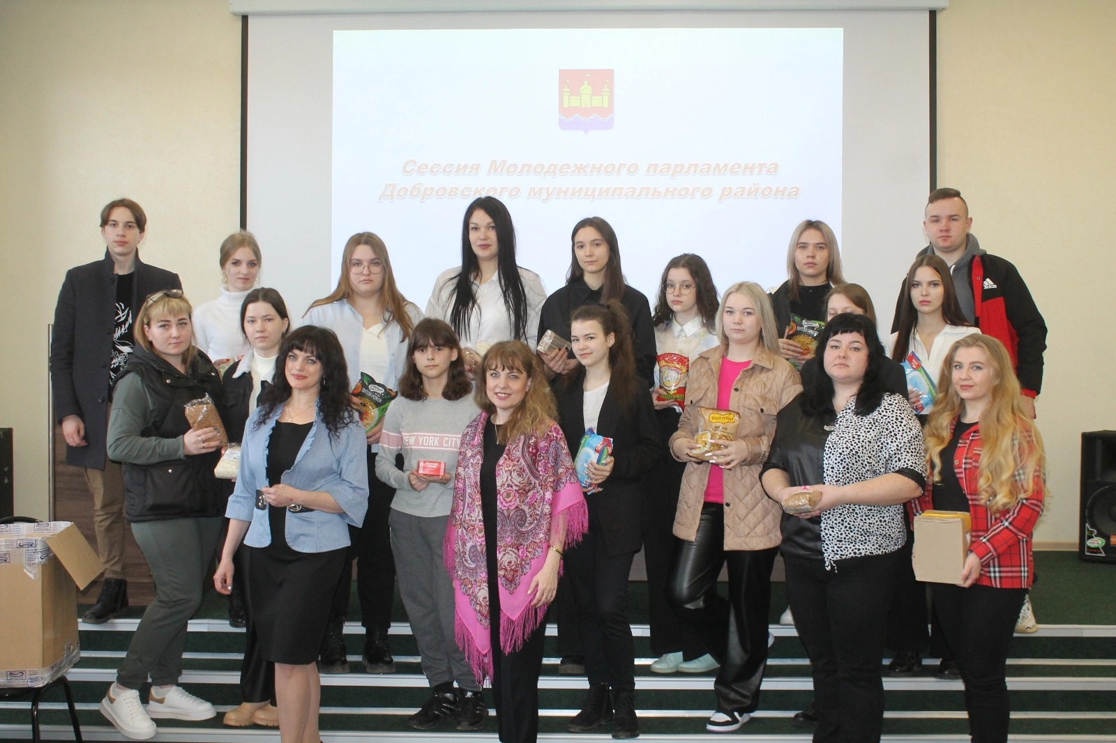 Состоялась сессия Молодёжного парламента Добровского района