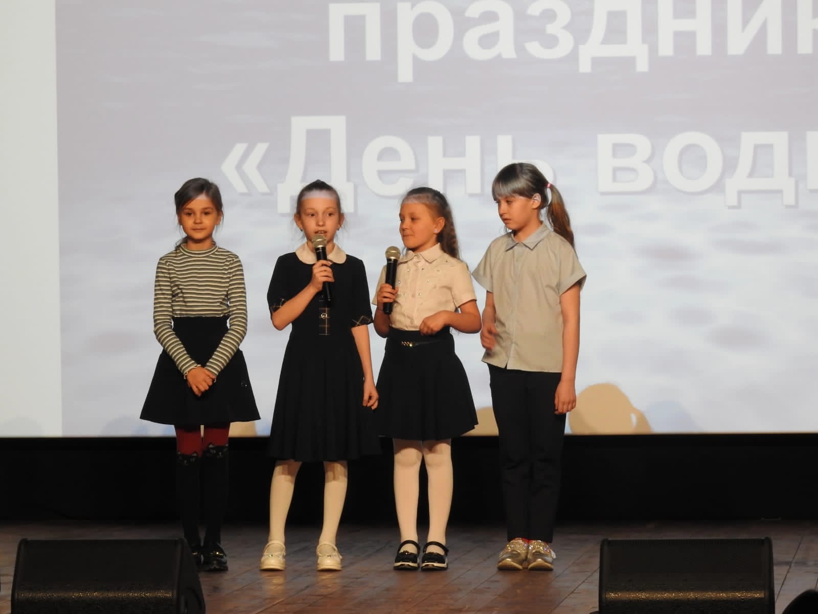 Члены Союза женщин Усманского района организовали и провели  экологический турнир "Своя игра"