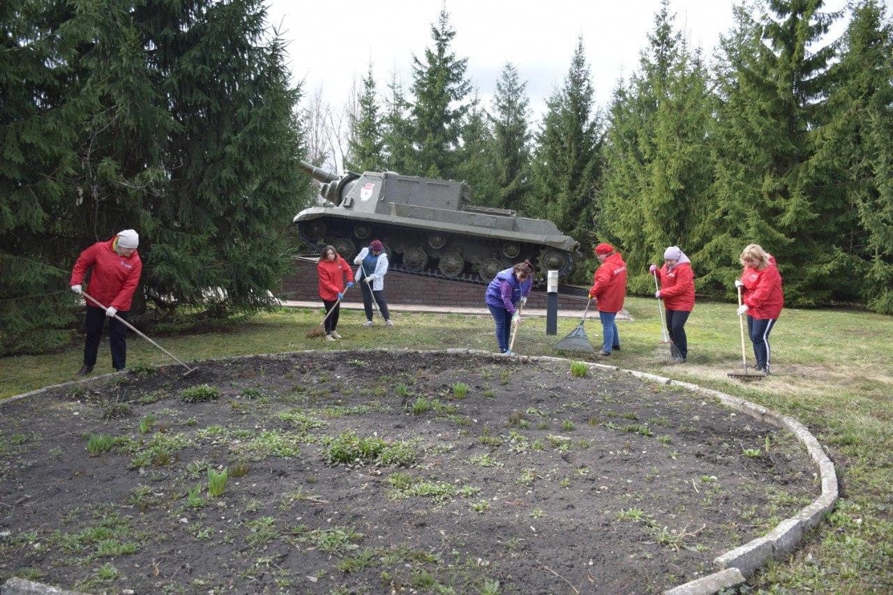 В Воловском районе прошли акции "Чистый четверг"