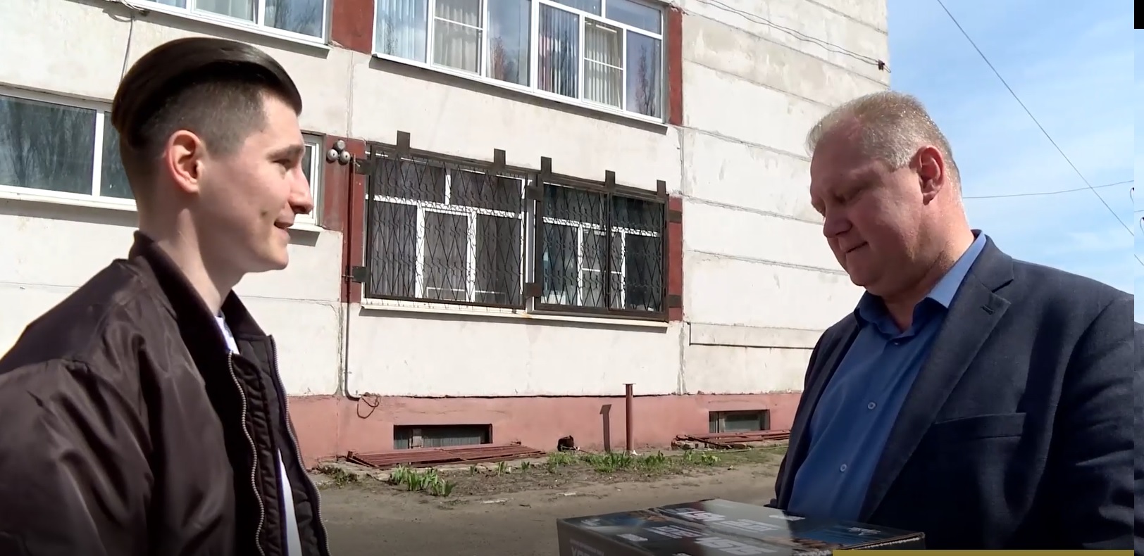 Союз женщин Липецкой области помог приобрести бензопилу Липецкой школе
