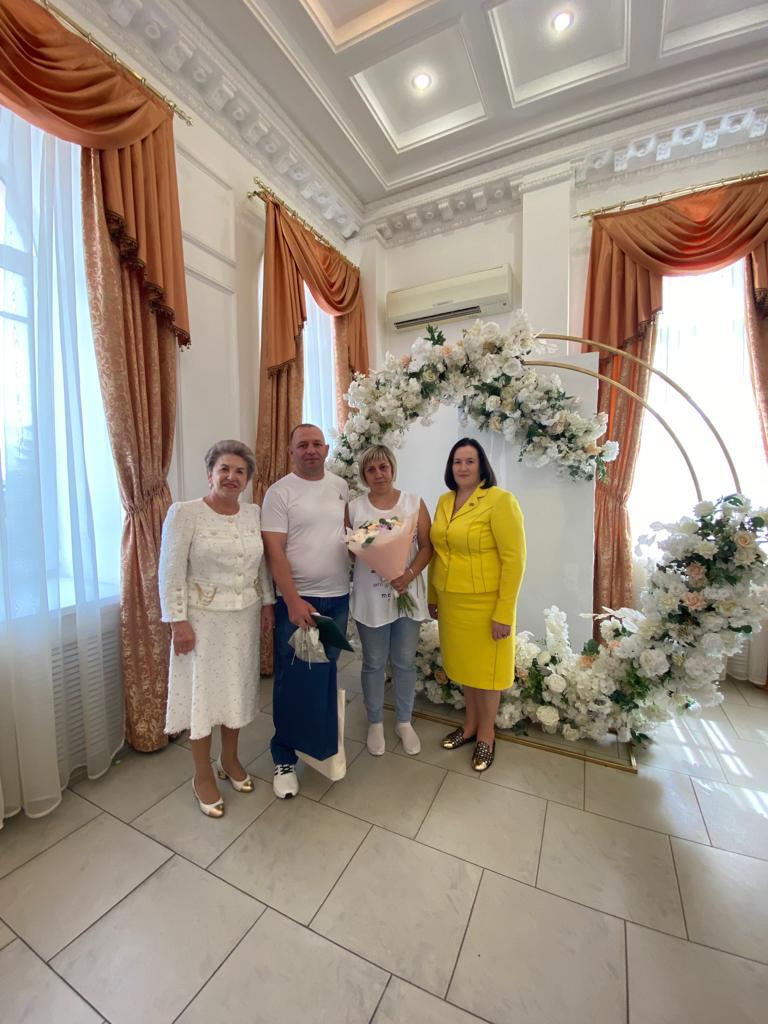 Председатель Союза женщин Липецкой области Урываева В.И. и член президиума СЖЛО Бычкова Е.И. приняли участие в ежегодном мероприятии «Свадьба любимому городу»