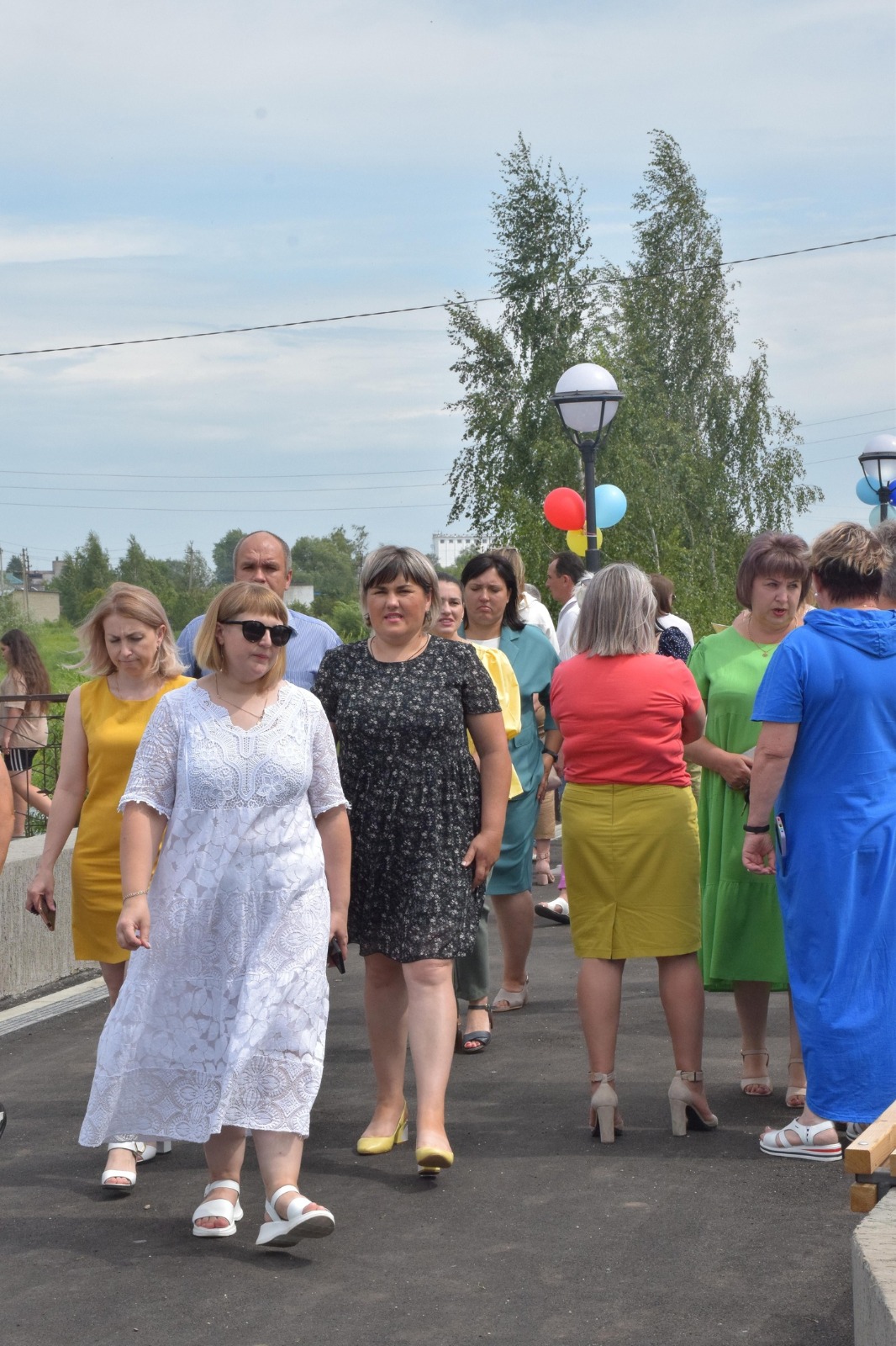В молодежном парке Тербунского райцентра состоялось торжественное открытие набережной