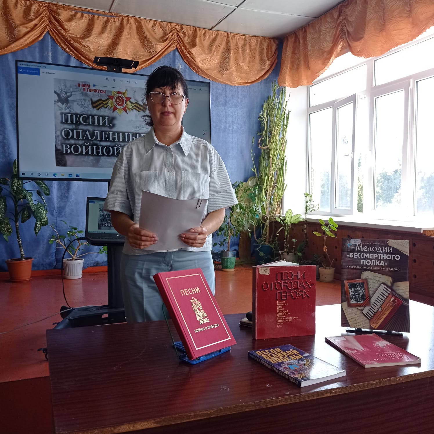 В Усманском районе прошел музыкальный вечер «Песни, опаленные войной»