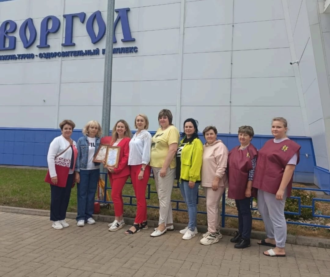 День физкультурника члены Союза женщин Елецкого района Липецкой области встретили на площадке физкультурно-оздоровительного комплекса "Воргол"