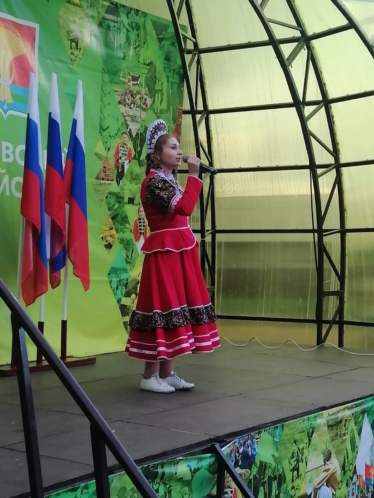 В Воловском районе прошли праздничные и патриотические мероприятия ко Дню Государственного флага