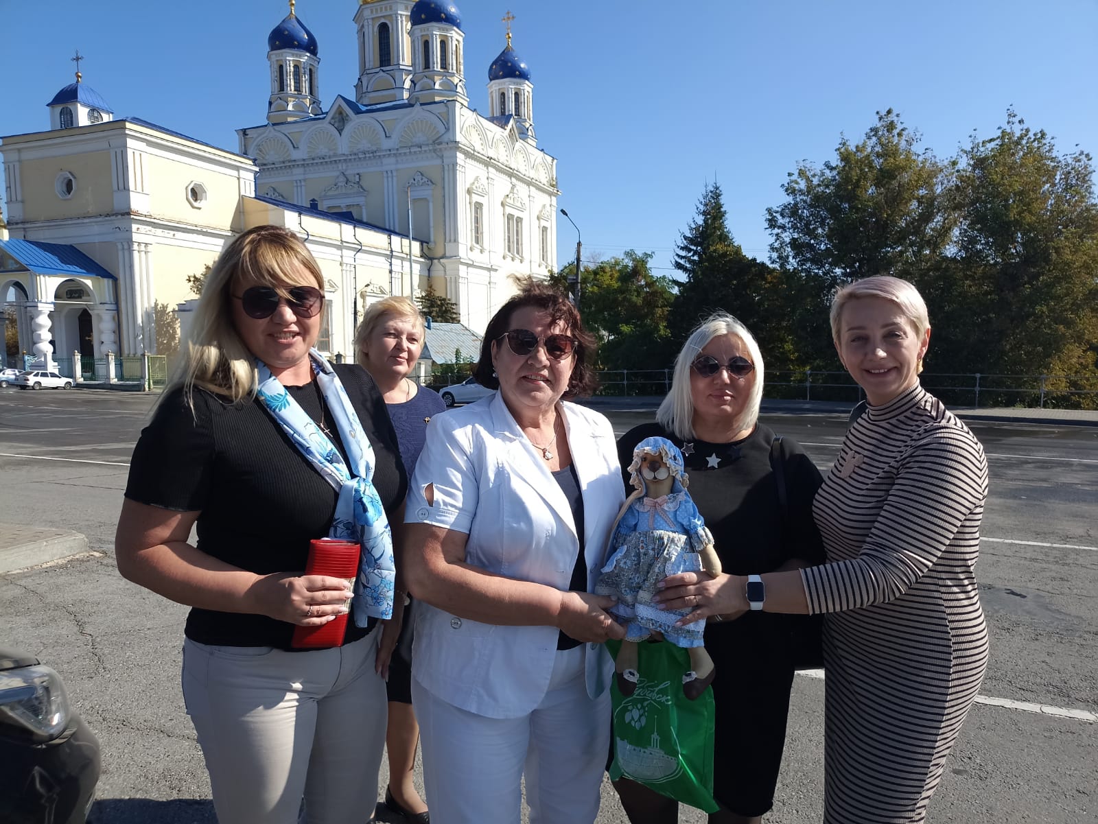 Дружат женщины - дружат города