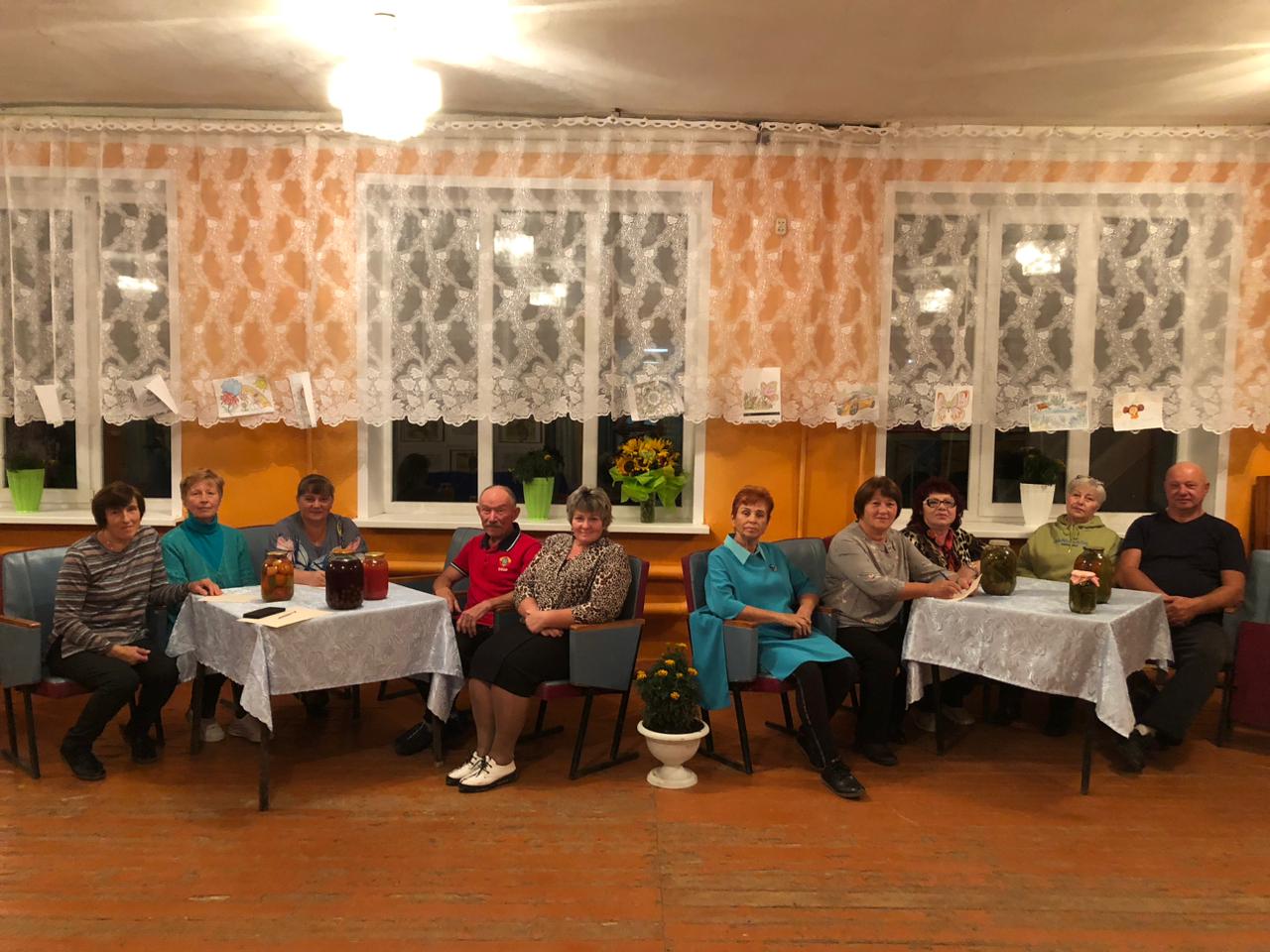 В минувшие выходные в с. Яблоново Краснинского района прошло мероприятие «Федорины вечеринки»