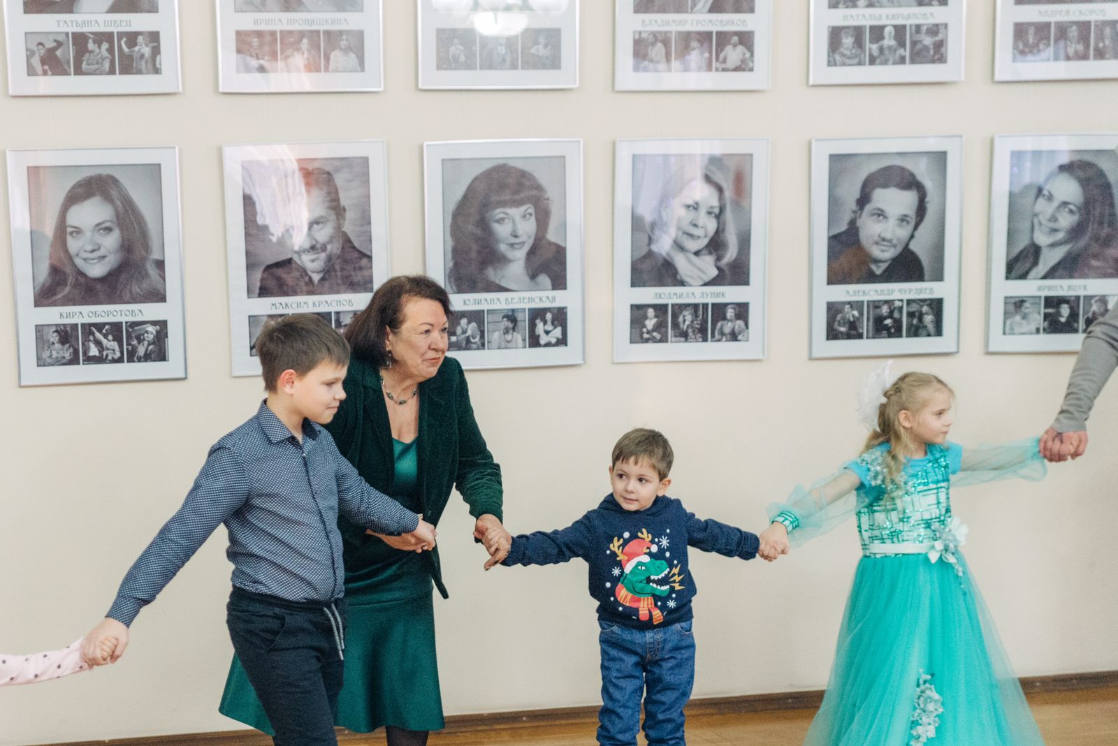 По сложившейся традиции женсовет города Ельца вот уже в четвертый раз организовал Рождественскую елку добра