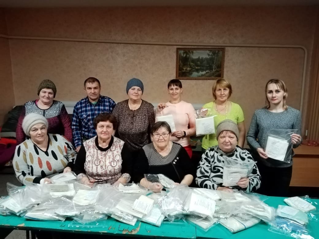 По инициативе женсовета с. Васильевка Воловского округа в селе начали изготавливать для участников СВО «Сухие души»