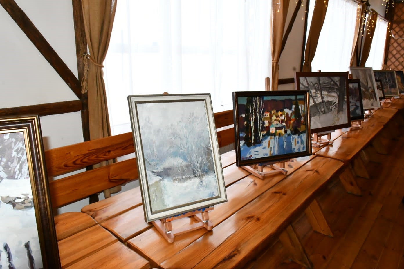 ПРЕДСЕДАТЕЛЬ ЖЕНСОВЕТА ЕЛЕЦКОГО РАЙОНА ПРИНЯЛА УЧАСТИЕ В ОТКРЫТИИ ПЛЕНЭРА