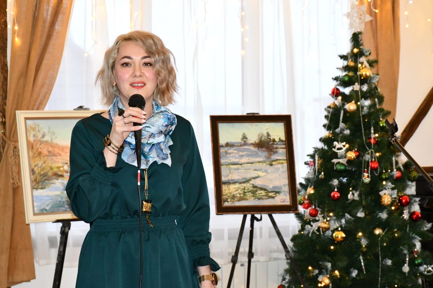 ПРЕДСЕДАТЕЛЬ ЖЕНСОВЕТА ЕЛЕЦКОГО РАЙОНА ПРИНЯЛА УЧАСТИЕ В ОТКРЫТИИ ПЛЕНЭРА