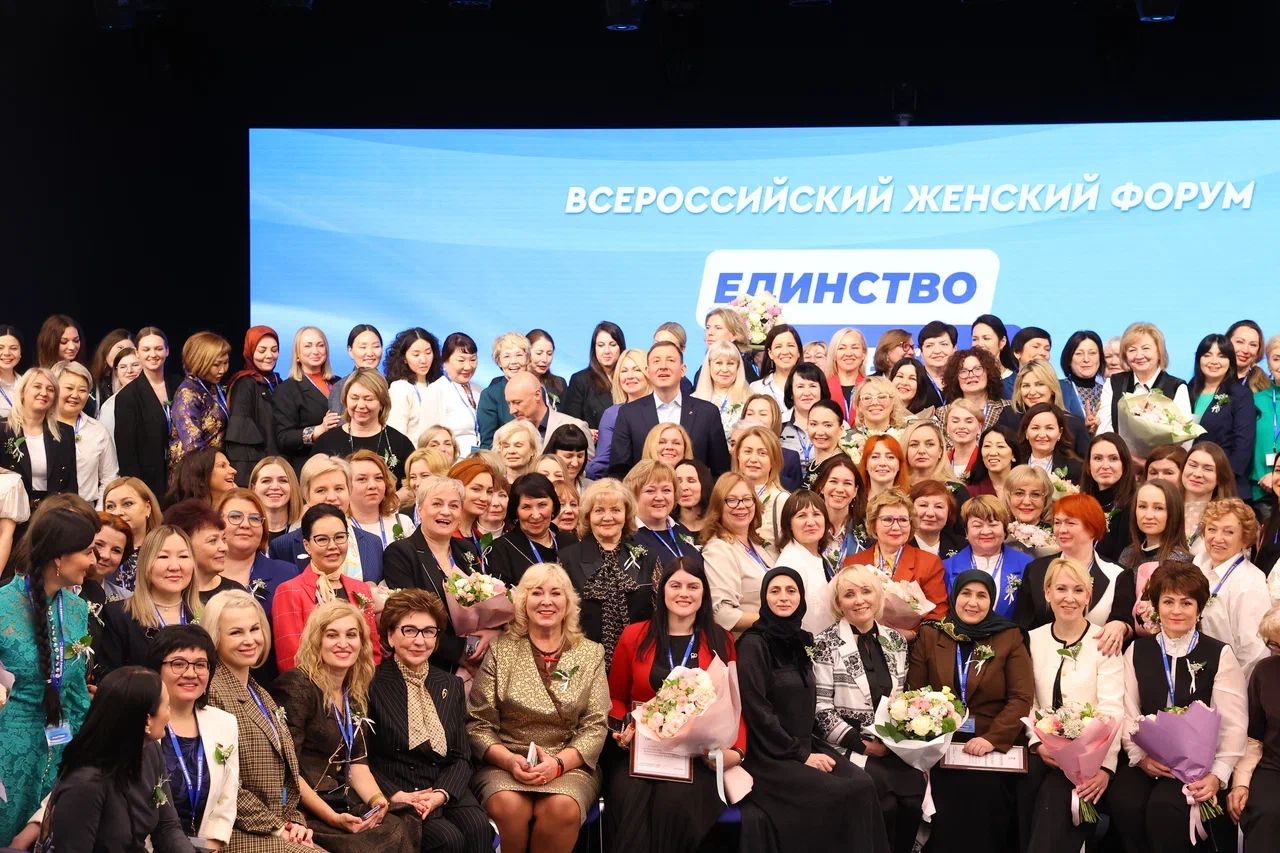 На стенде Липецкой области в рамках работы Международной выставки-форума «Россия» на ВДНХ проходят дни Добровского округа