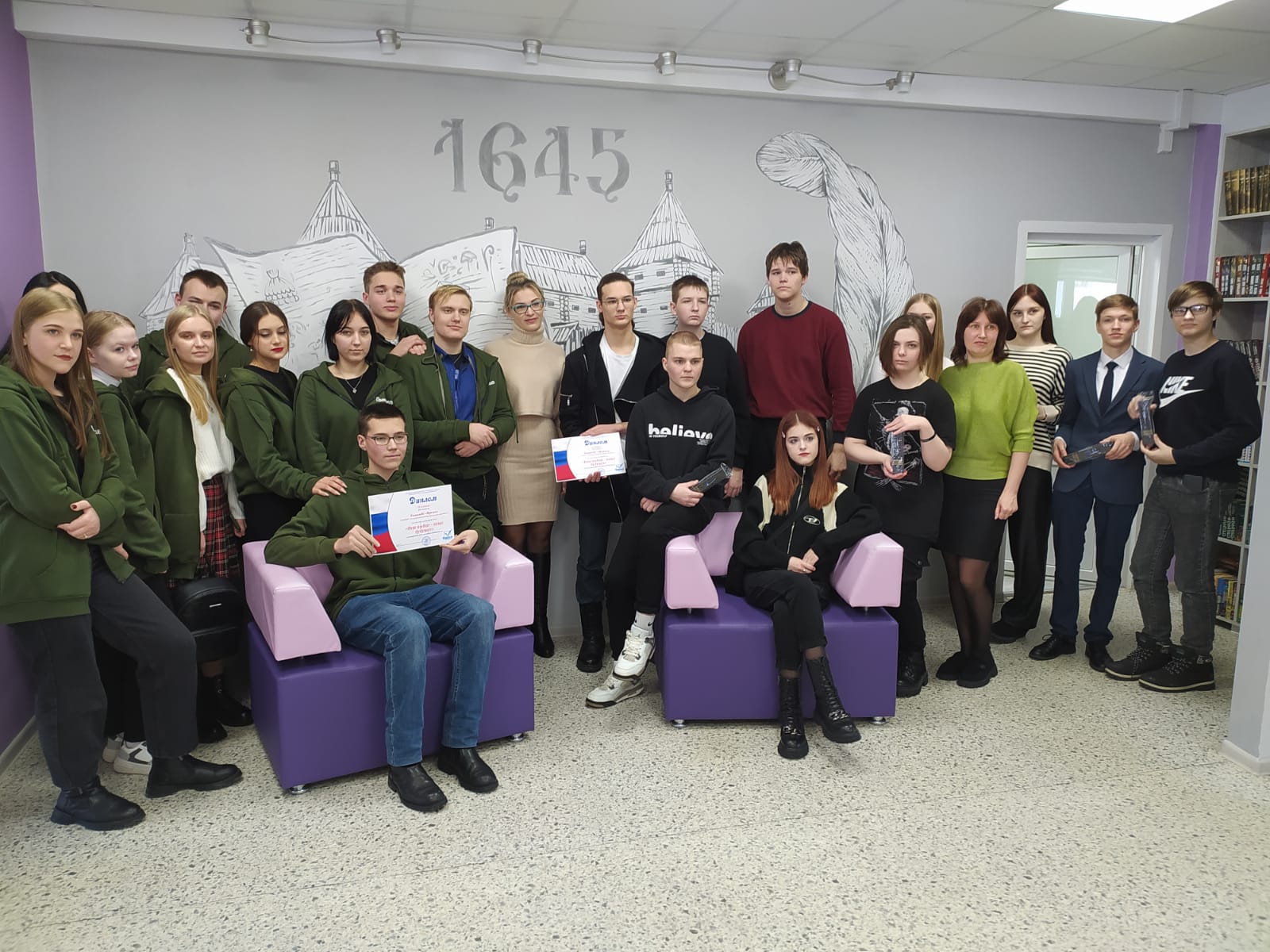 8 февраля в г. Усмани членом женсовета была проведена деловая игра «Ваш выбор – ваше будущее»