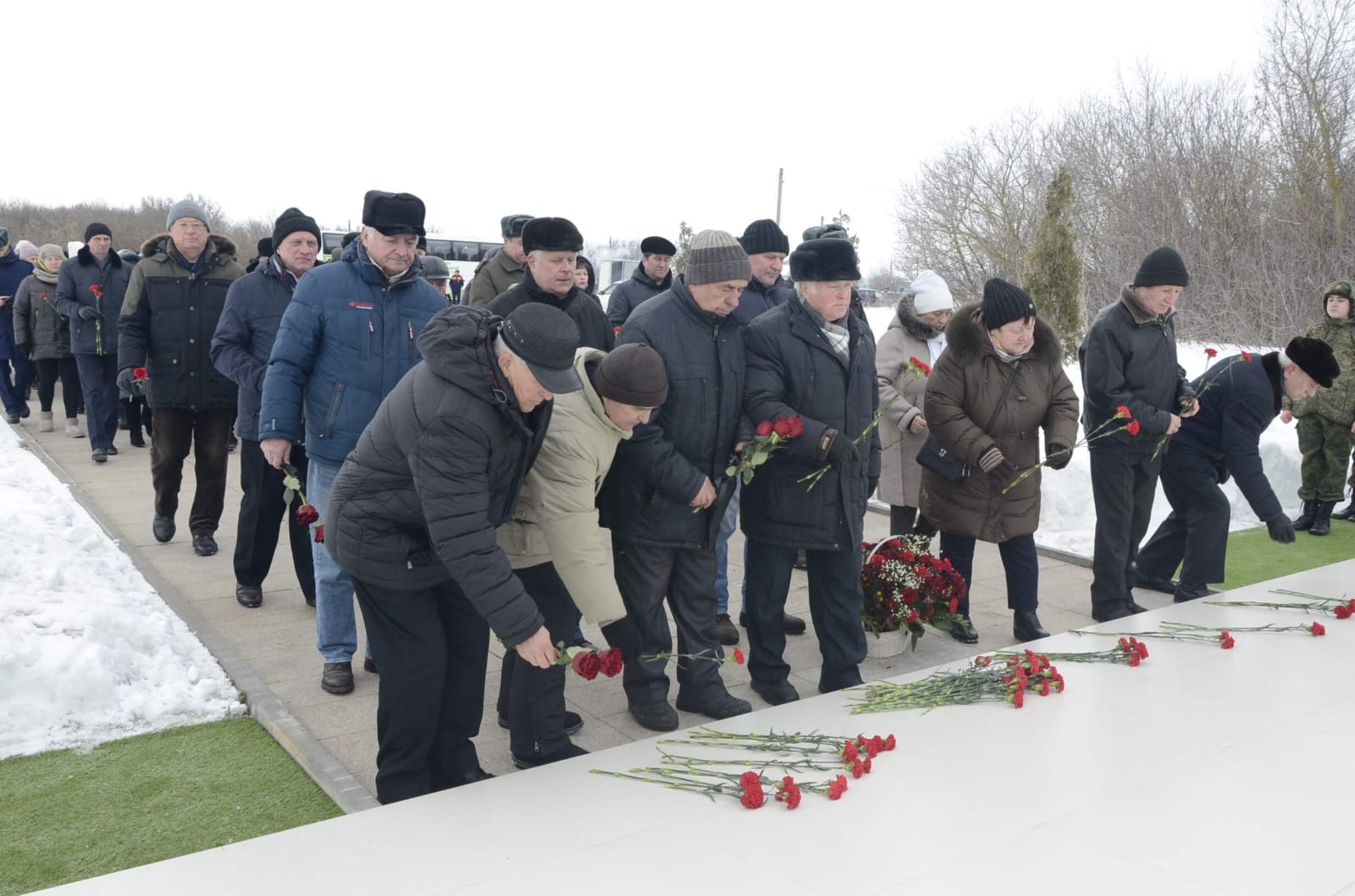 7 февраля,ровно 32 года назад при исполнении служебного воинского долга погиб военный летчик Суламбек Сусаркулович Осканов