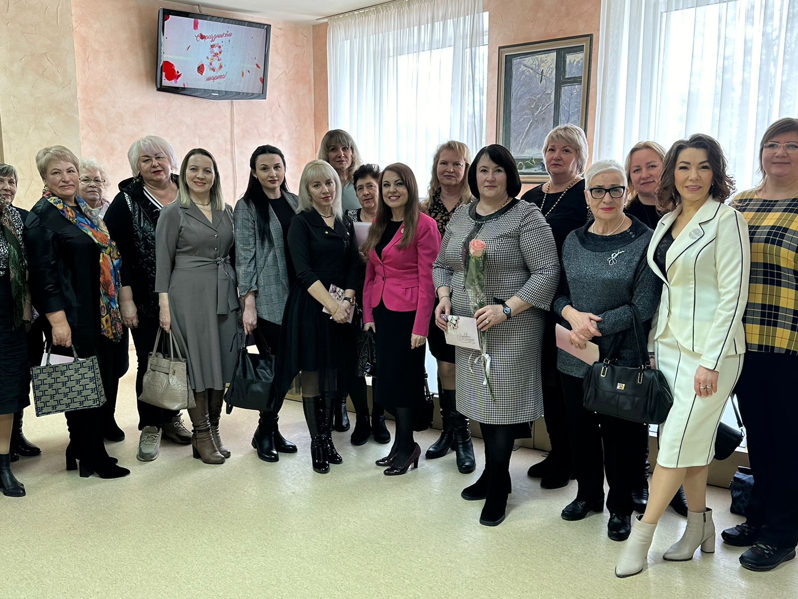 Торжественный прием губернатора Липецкой области Игоря  Георгиевича Артамонова в преддверии Международного женского дня состоялся в Областном центре культуры