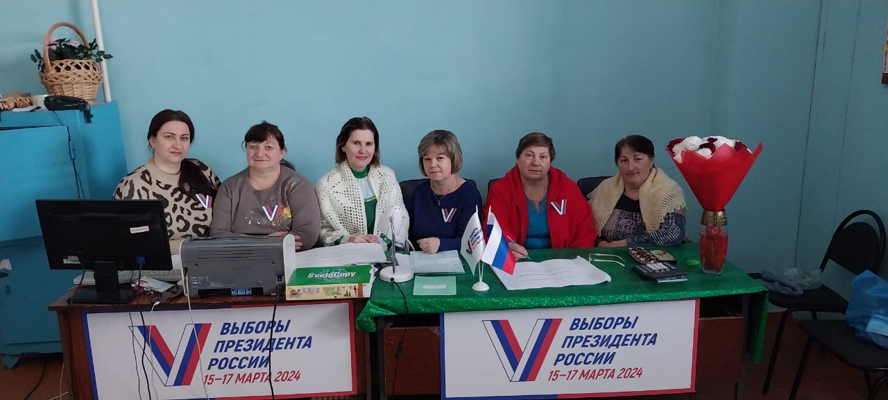 В Воловском округе члены женсоветов принимали активное участие в выборах Президента