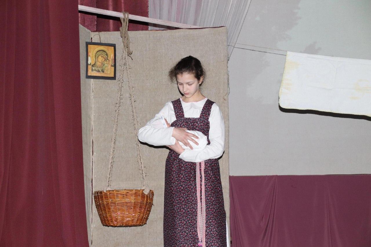 День театра отмечается 27 марта