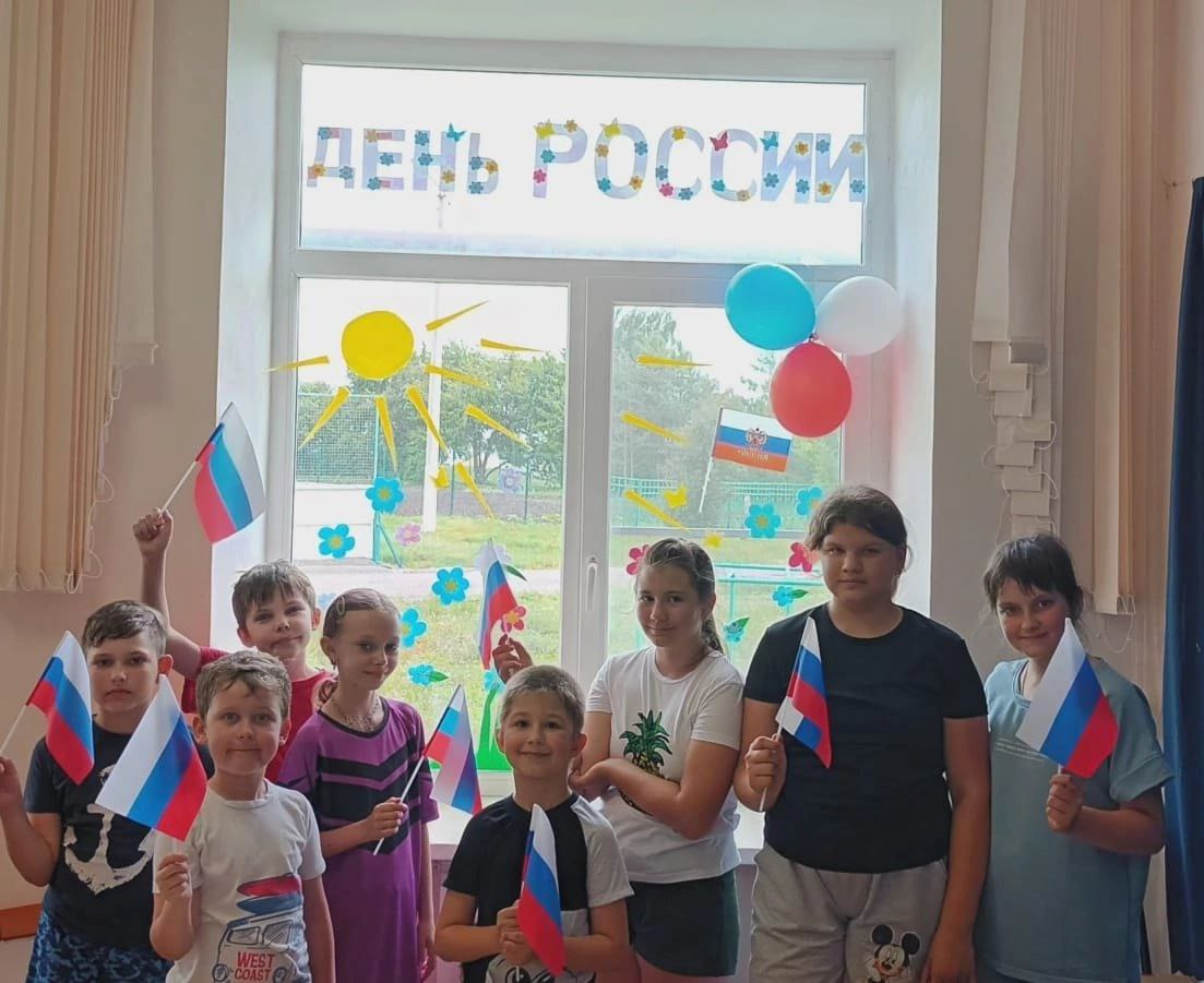 в Воловском округе в Парке Победы, для жителей и гостей округа состоялся концерт