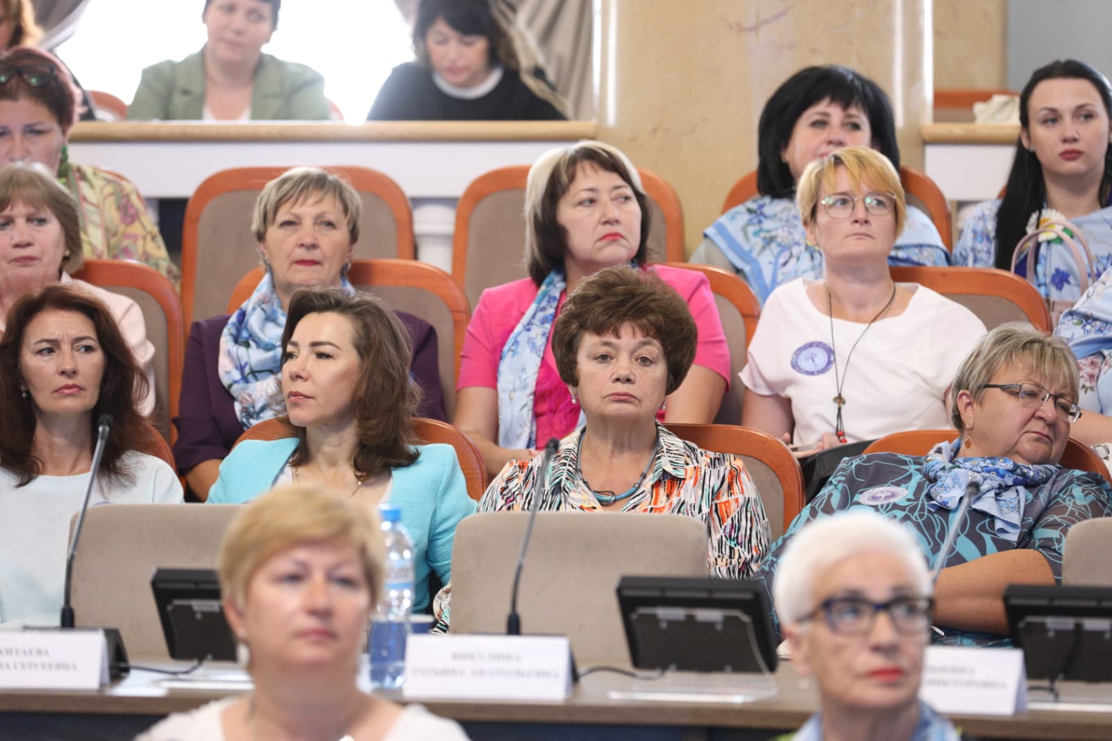 По всей стране прошла волна отчетно-выборных конференций региональных отделений Союза женщин России