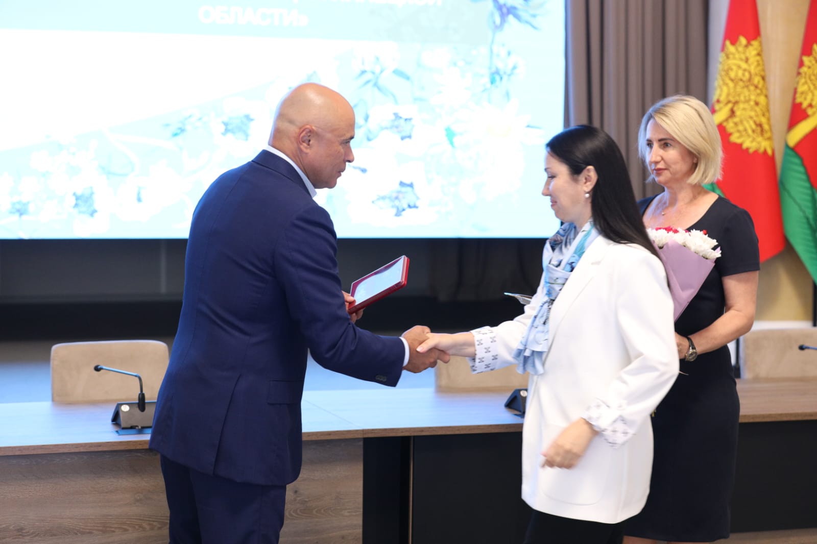 По всей стране прошла волна отчетно-выборных конференций региональных отделений Союза женщин России