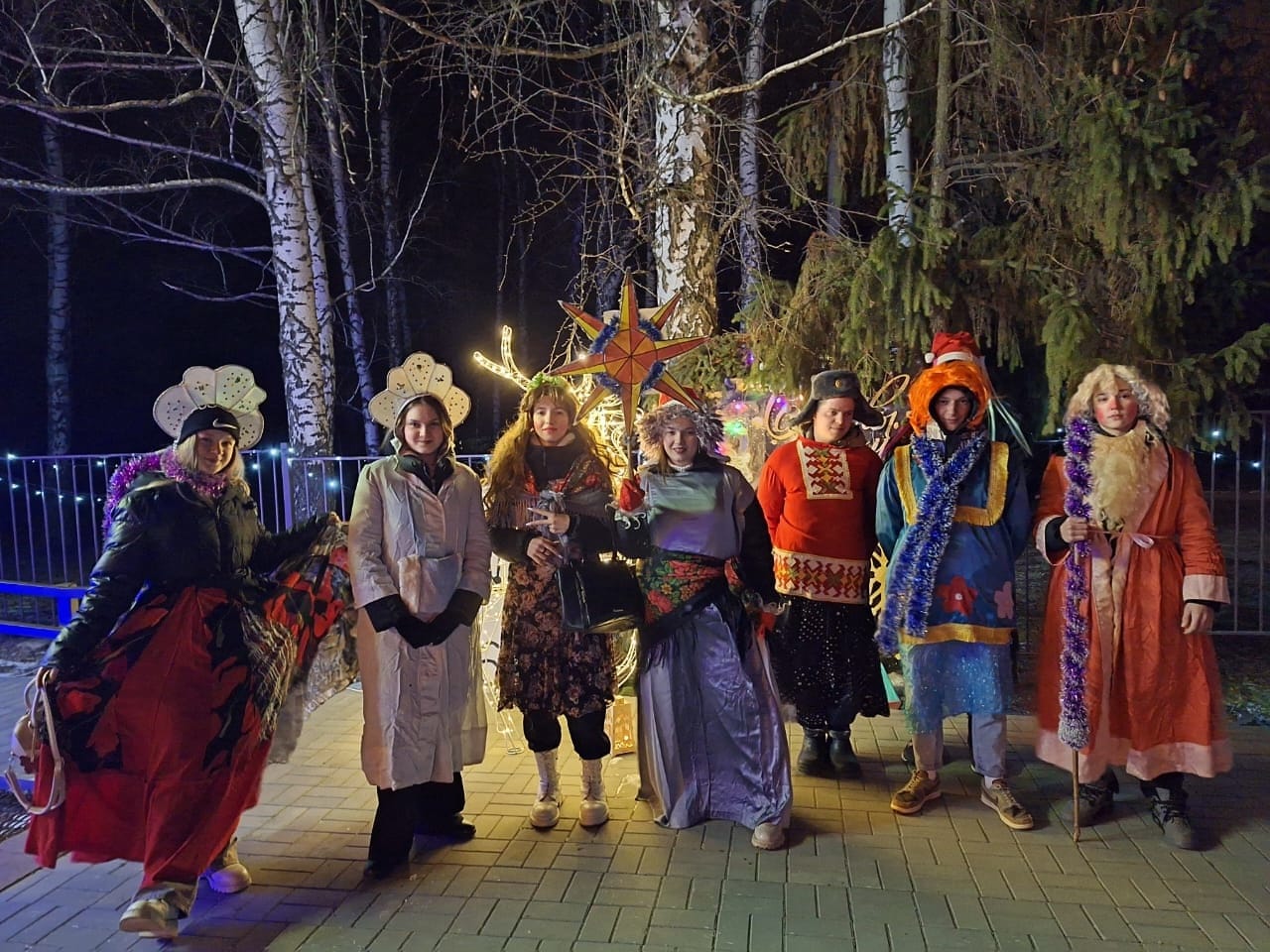 «Светлый праздник Рождества! Нет счастливей торжества!»