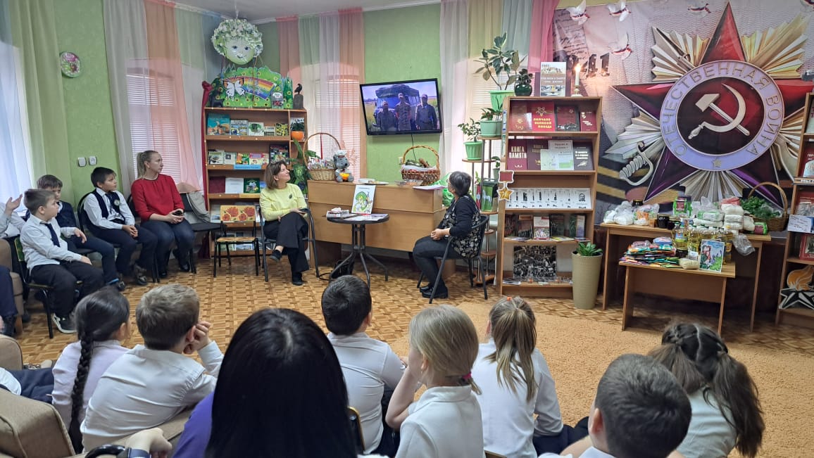 Детская забота солдатскому сердцу