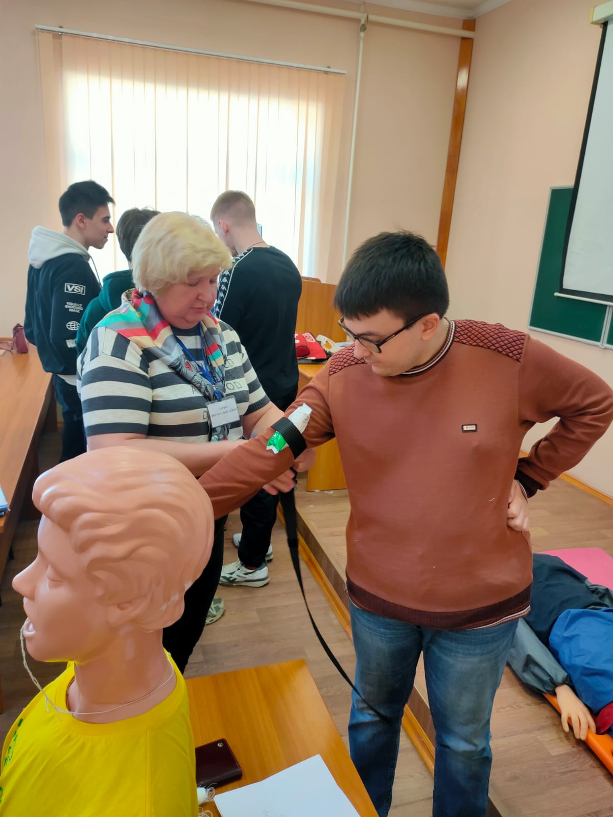 03.04.2025 г. активисты ЛООО «Союз женщин Липецкой области» посетили ещё раз Финансовый университет