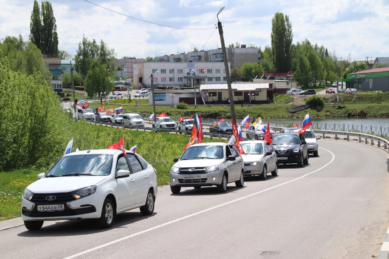 "Автопробег 80" под таким символичным названием прошел автопробег в Краснинском районе