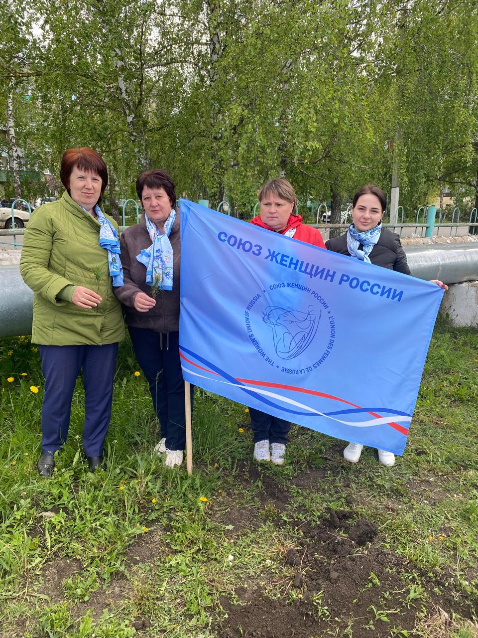 Высадка кедров в  Добринском районе