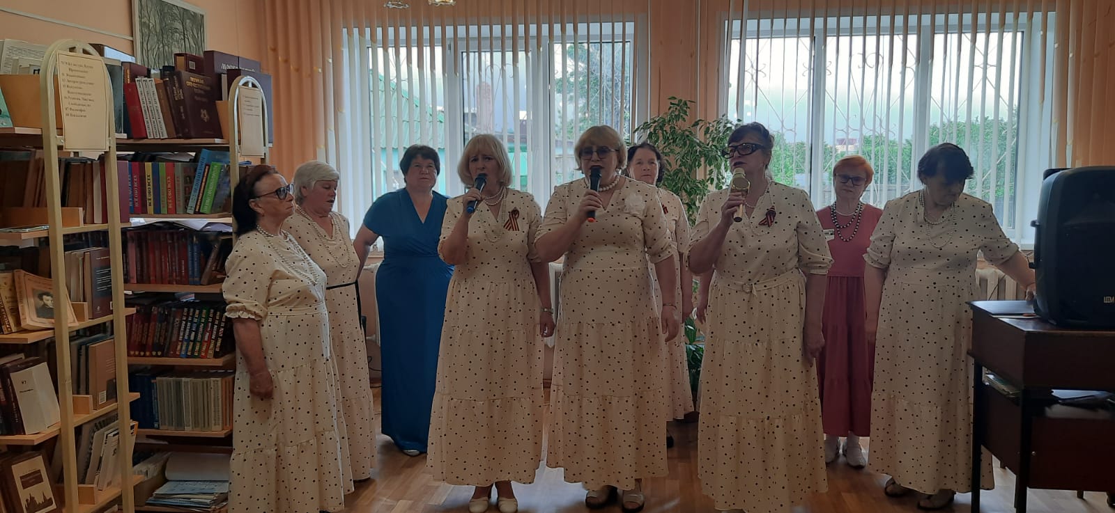 Долгоруковский филиал ЛОО ВОС посетил членов ВОС Тербунского района с концертной программой