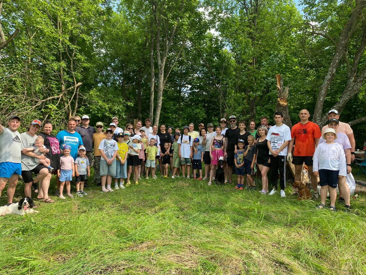 В Данковском районе прошел туристический поход по знакомым тропинкам Стрелецкого леса
