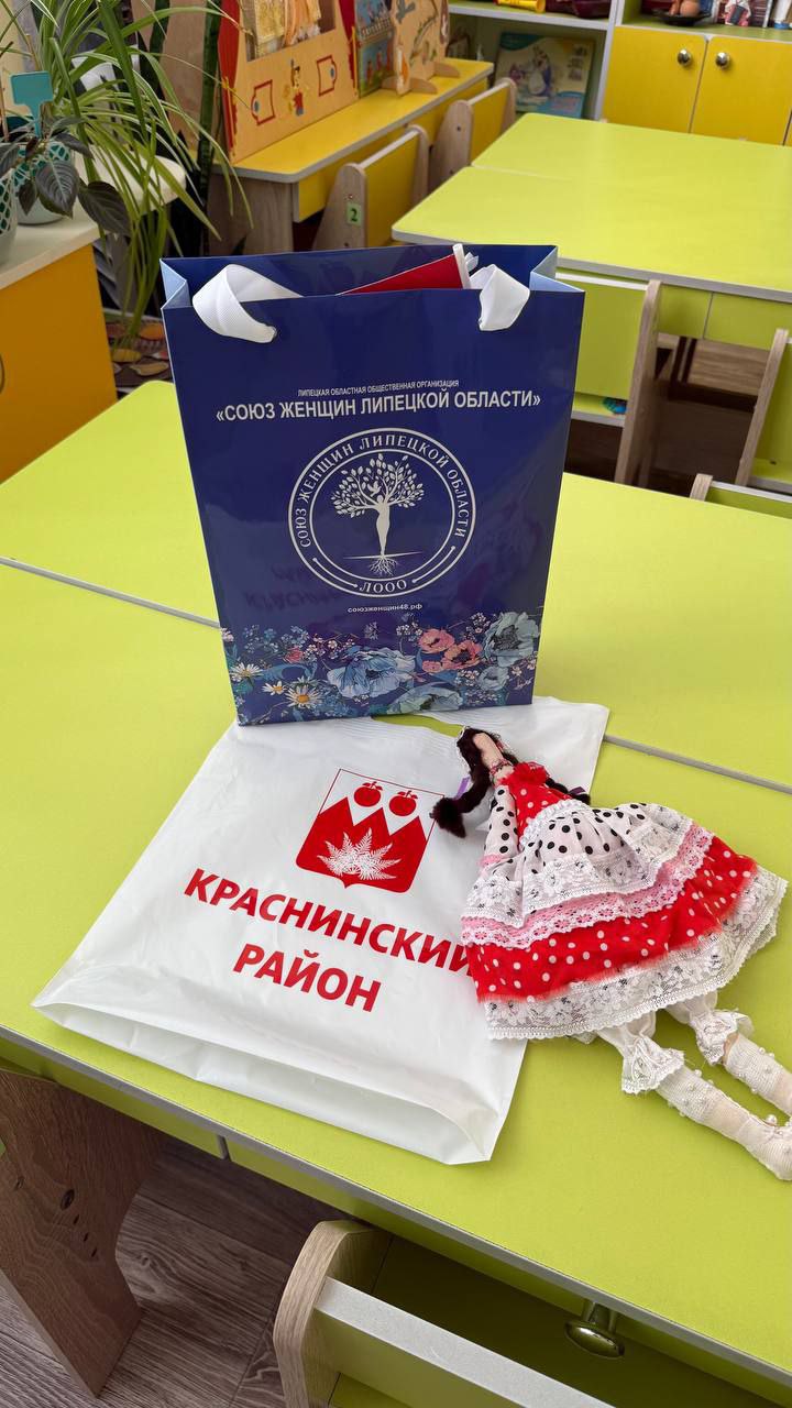 С 8 по 10 августа тёплая встреча в городе Микашевичи состоялась между Краснинским районом и его городом-побратимом Микашевичами (Брестская область)