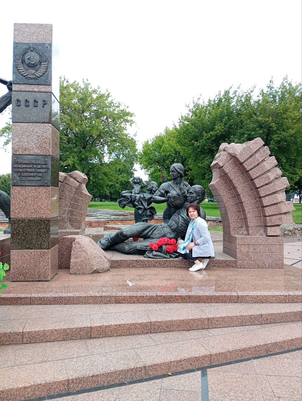 С 8 по 10 августа тёплая встреча в городе Микашевичи состоялась между Краснинским районом и его городом-побратимом Микашевичами (Брестская область)