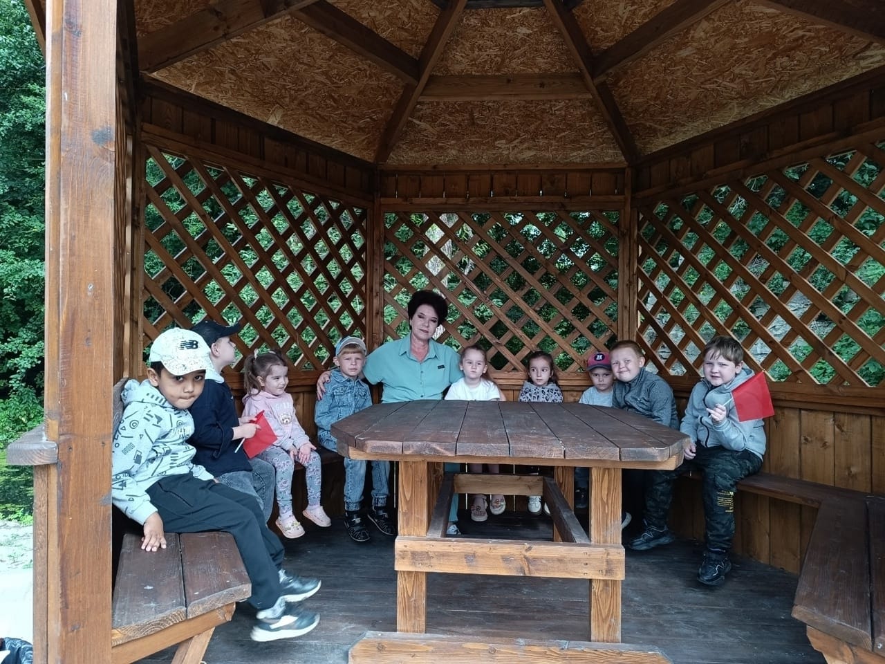 В Усманском районе прошла экскурсия по родным местам для воспитанников детского сада "Родничок"