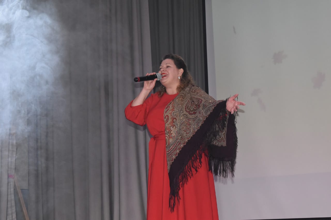 Праздник, приуроченный к Международному Дню пожилого человека, состоялся в Добровском доме культуры