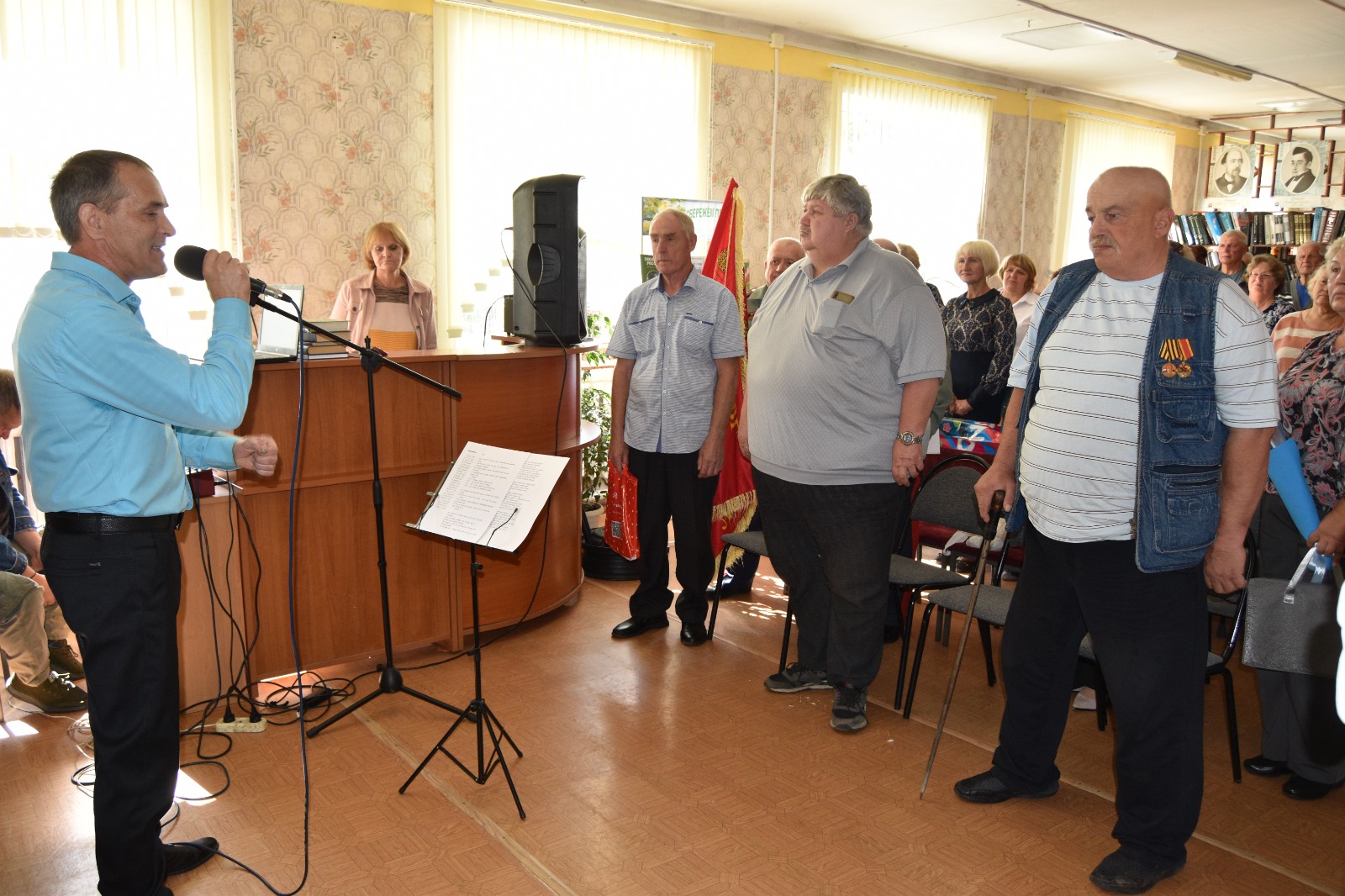 «Мир держится на добрых людях»