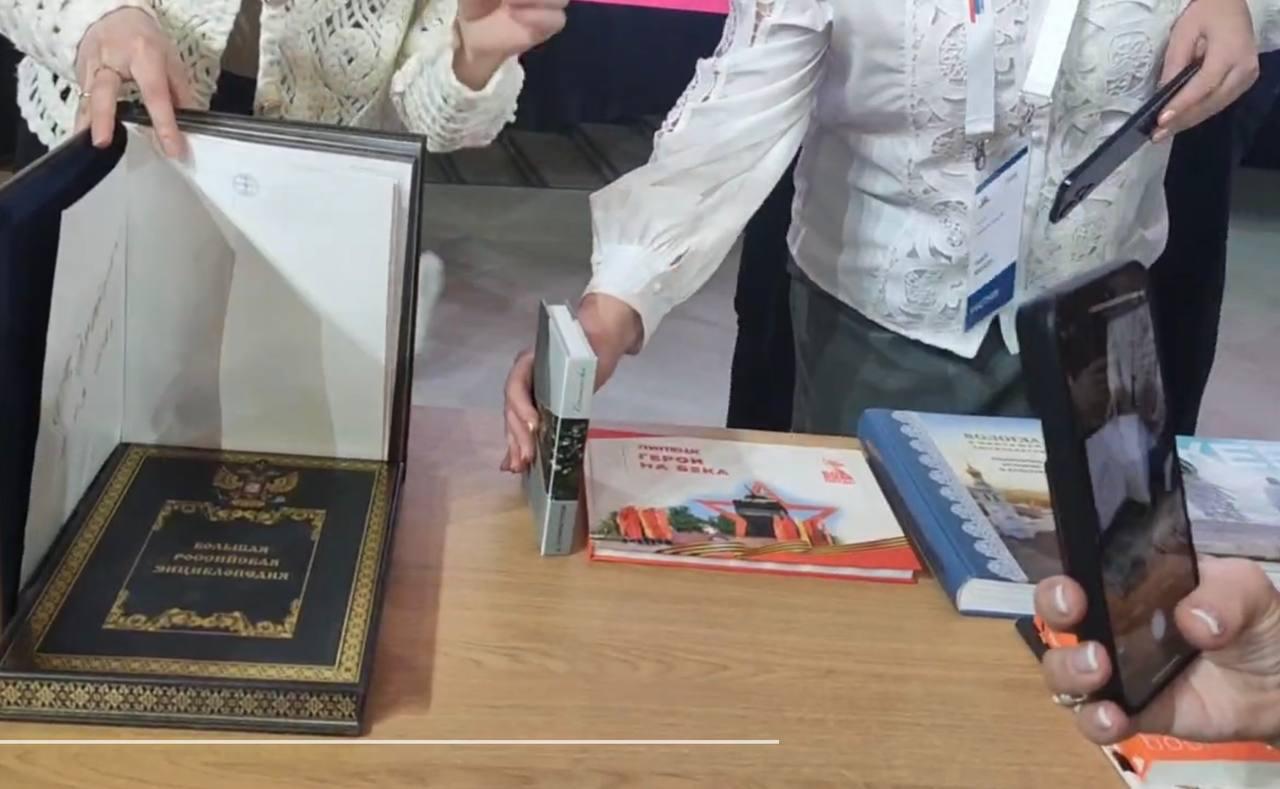 3 ноября состоялась установочная сессия проекта мастерской управления Сенеж "Наставничество. Мосты дружбы"