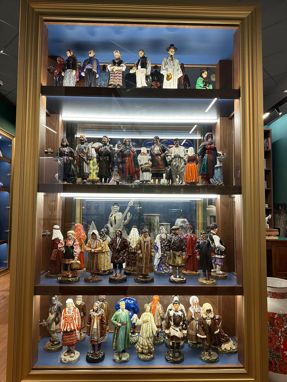 С 5 по 8 ноября в Санкт- Петербурге пройдет XXX (юбилейная) международная женская конференция «Женщины, меняющие мир»