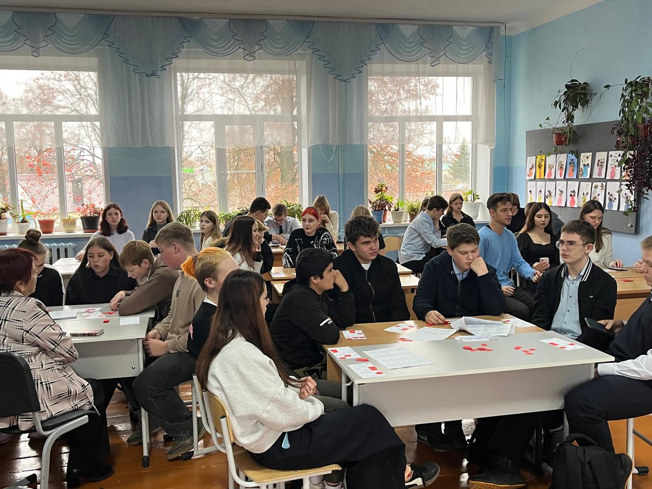 «Шагая путями Победы: уроки памяти для школьников и студентов Усманского района»