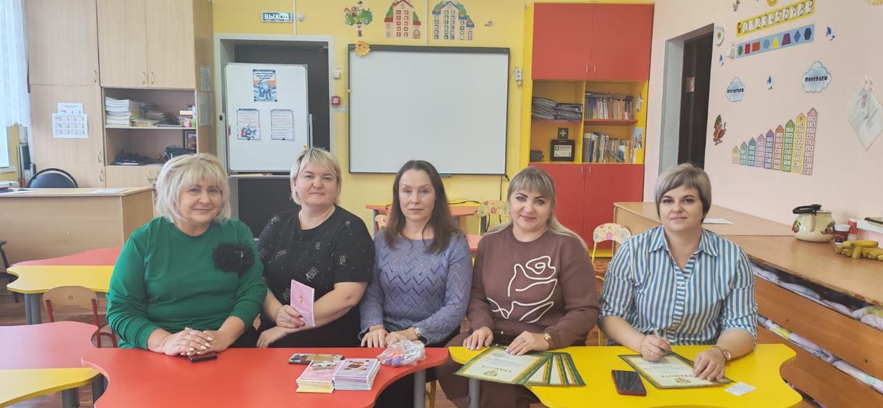 19 ноября в МБДОУ детский сад «Колокольчик» с. Тербуны, прошёл конкурс чтецов «Золотая осень!»