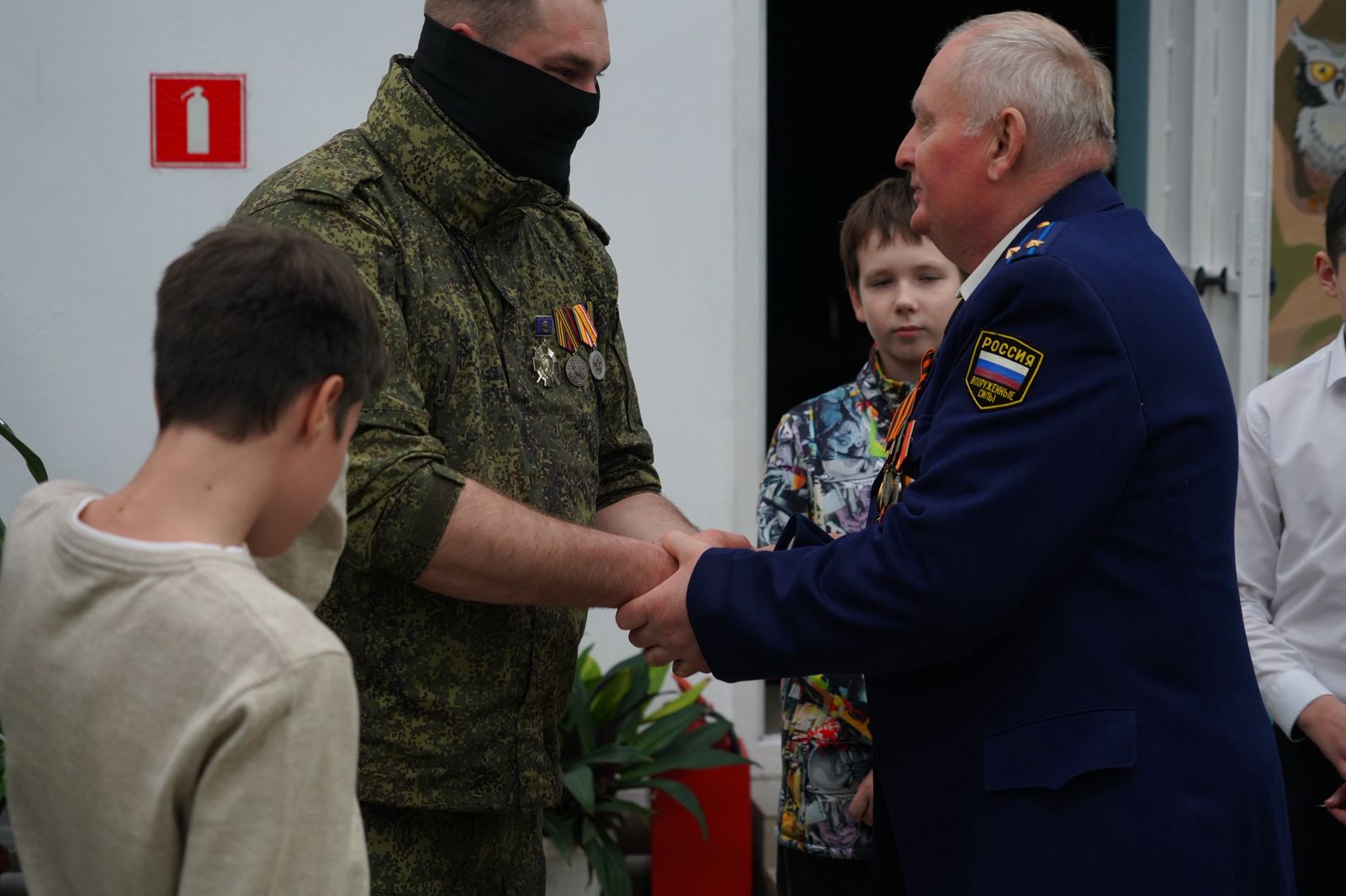 Патриотическая встреча прошла в ДДТ "Октябрьский"
