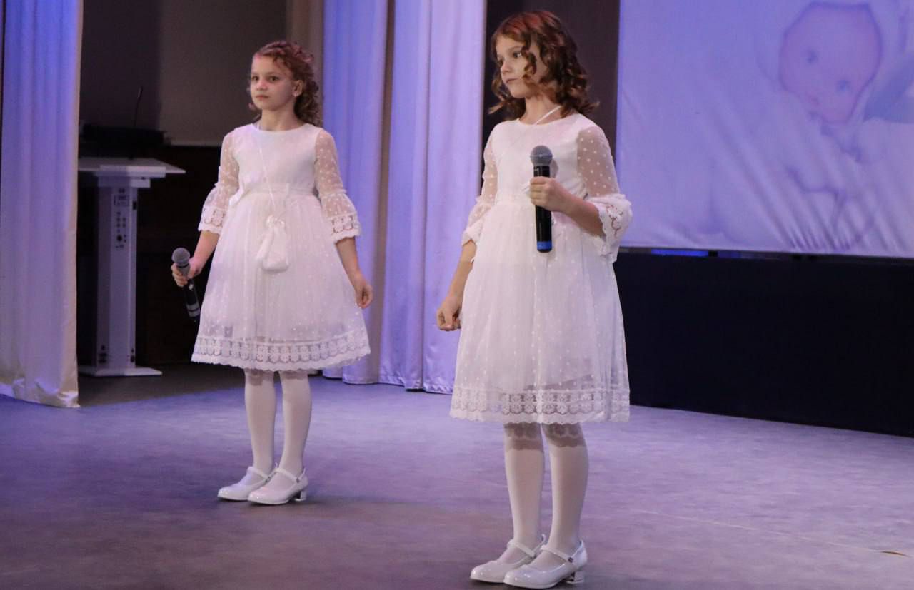 В Лебедяни прошел праздничный концерт, посвященный Дню матери