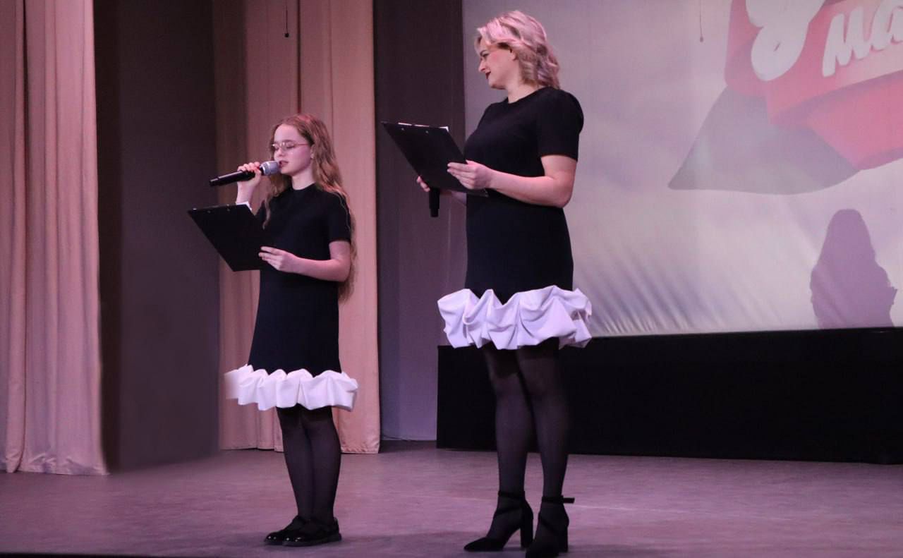 В Лебедяни прошел праздничный концерт, посвященный Дню матери