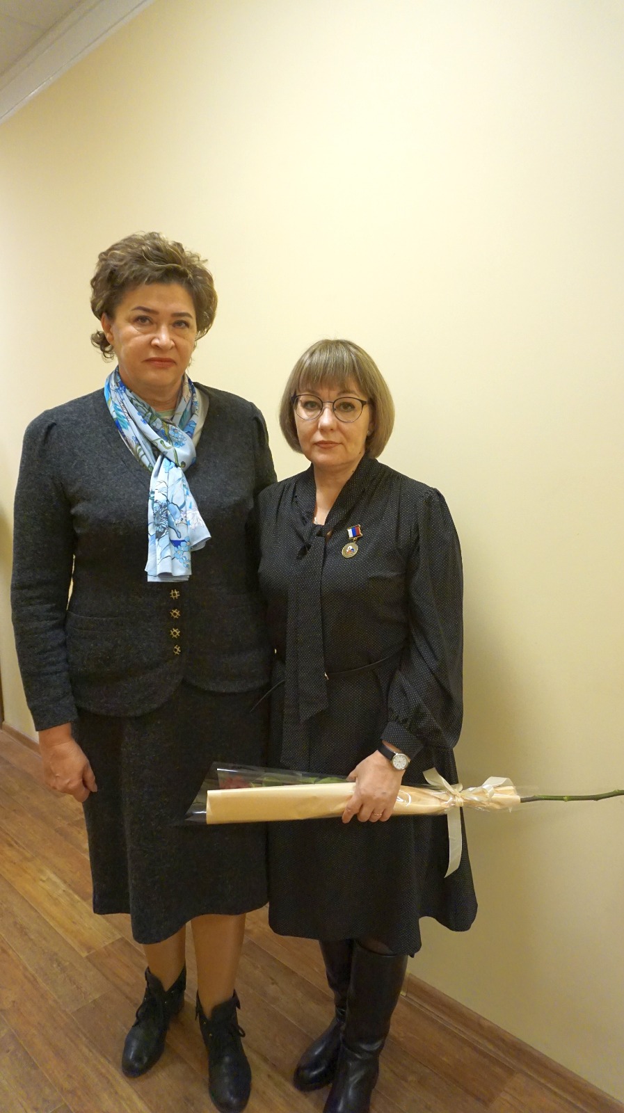 «Материнский подвиг бессмертен»: в Добринском округе почтили память героев и поддержали их матерей