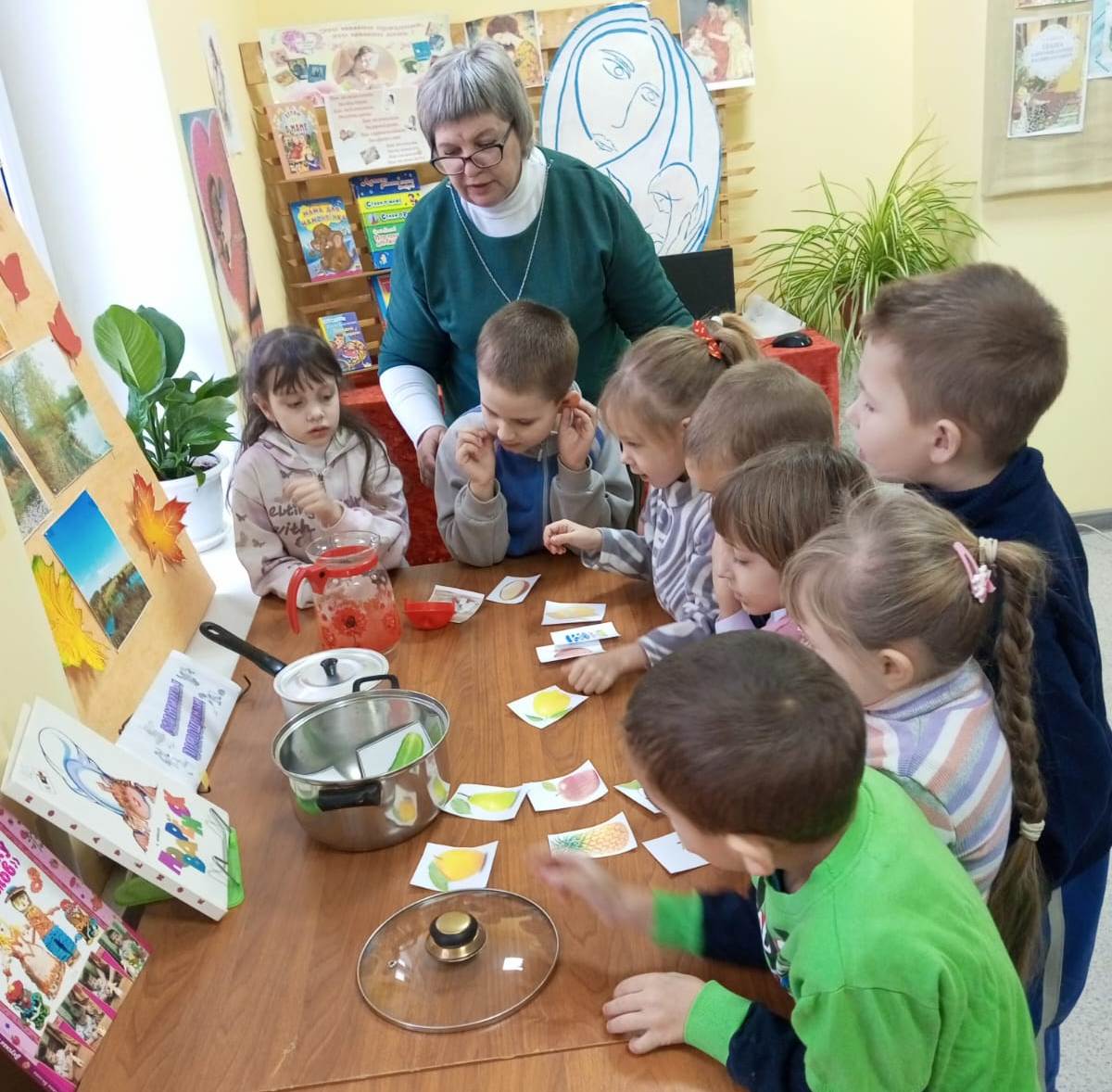 В Тербунском районе прошли мероприятия ко Дню матери