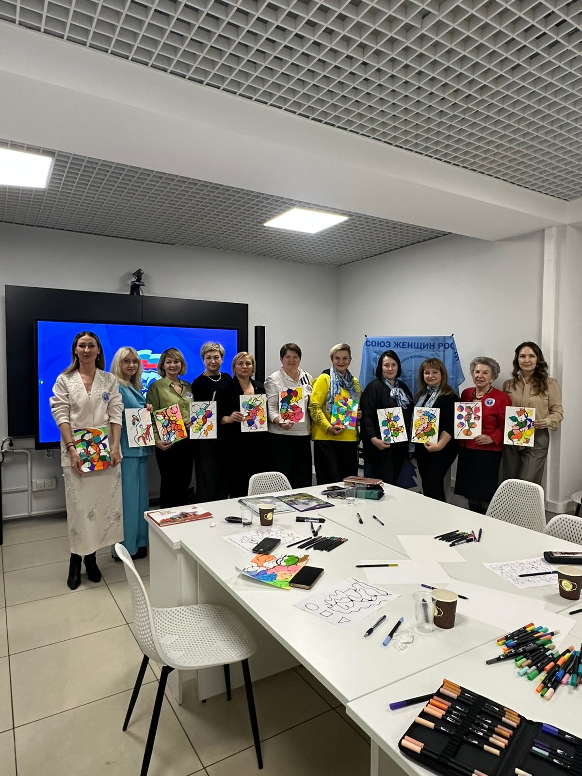 В Штабе общественной поддержки состоялся мастер-класс по нейрографике