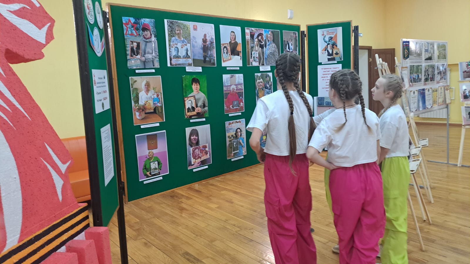 Навстречу 85 - летию антифашиского Комитета Советских женщин