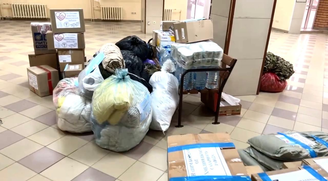 18 декабря представительницы Союза женщин России Липецкого регионального отделения отправили очередную партию гуманитарной помощи на СВО